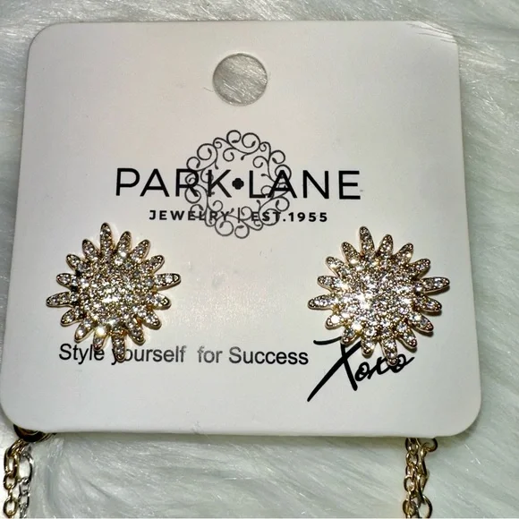 Park Lane Gold and Silver Star Burst Jewelry Set - Picture 4 of 6